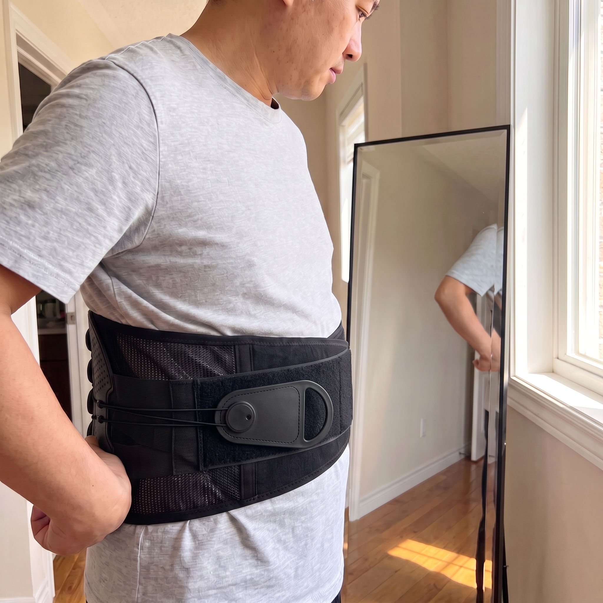 PostureEase wraparound fit adjustment
